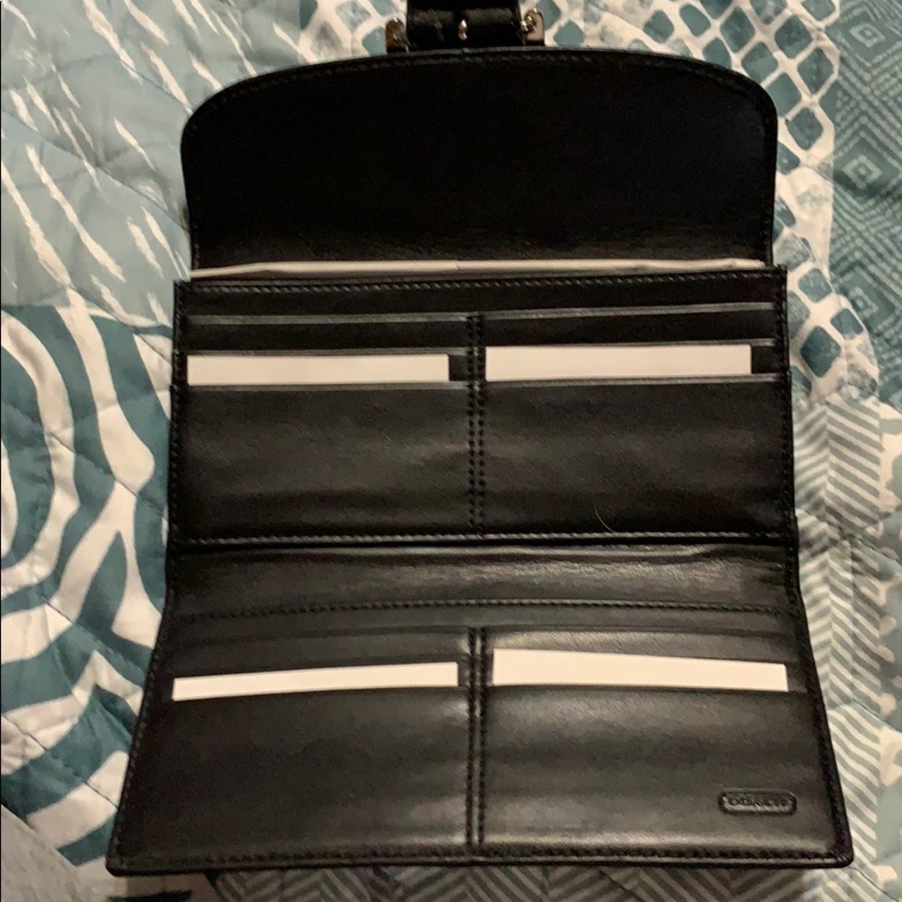 NWT Coach Wallet - Picture 2 of 3